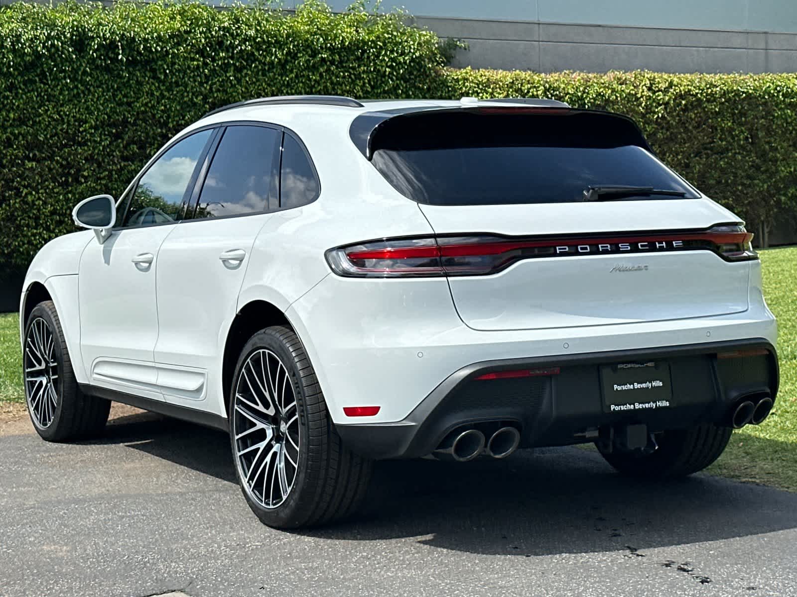 2026 Porsche Macan Macan