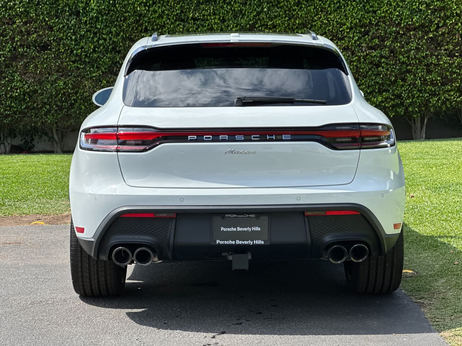 2026 Porsche Macan Macan