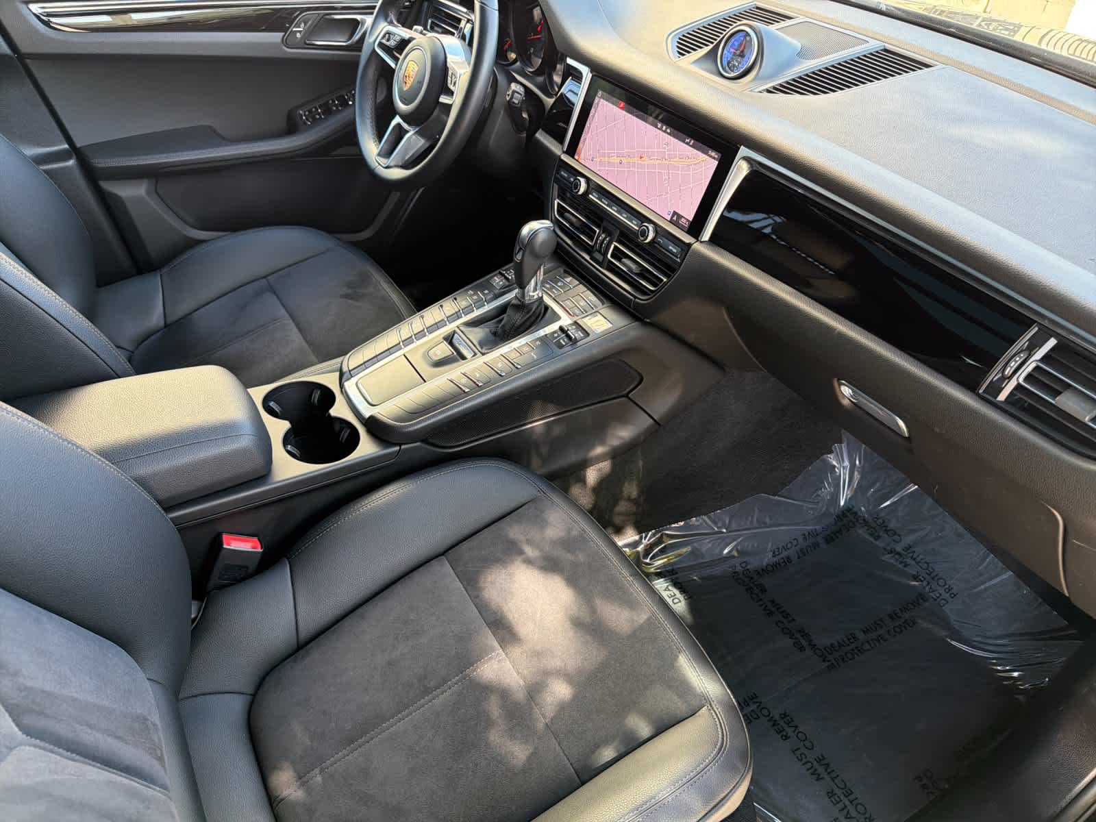 2021 Porsche Macan Macan