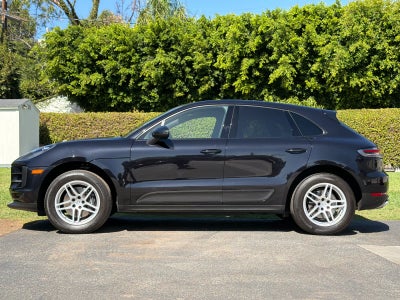 2021 Porsche Macan Macan