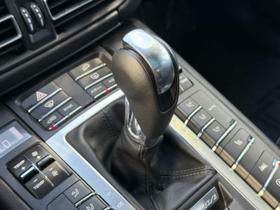2021 Porsche Macan Macan