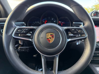 2021 Porsche Macan Macan