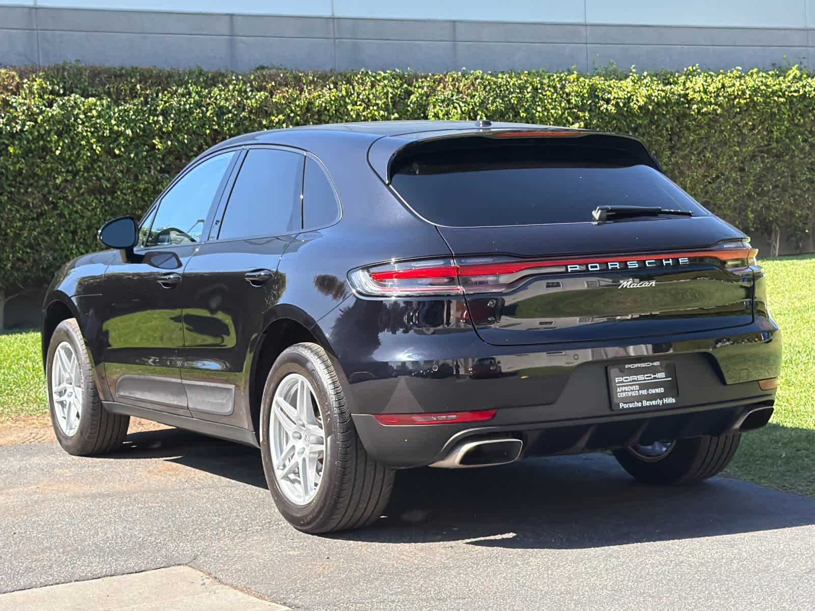 2021 Porsche Macan Macan