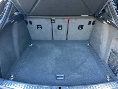 2022 Porsche Macan AWD