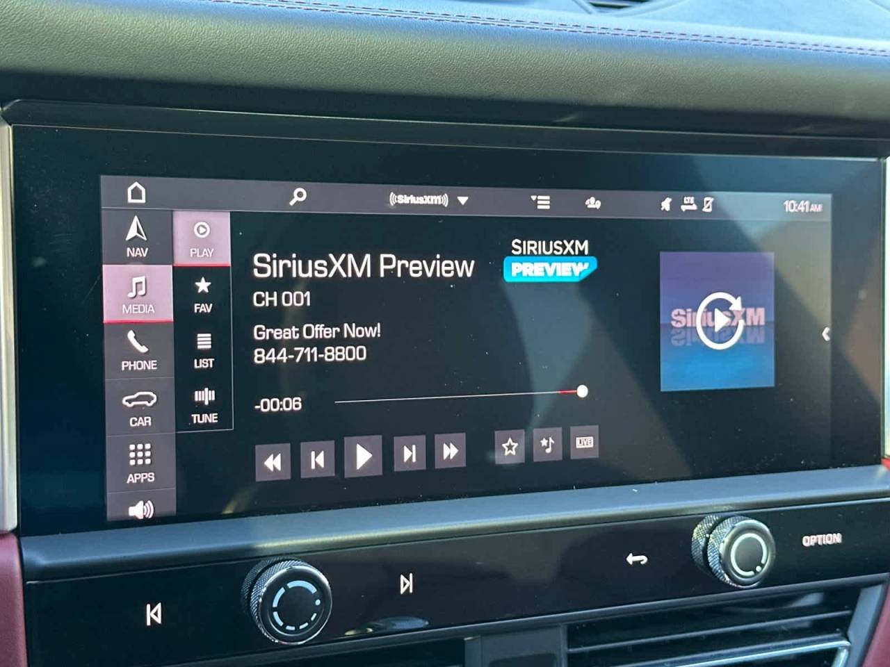 2022 Porsche Macan AWD