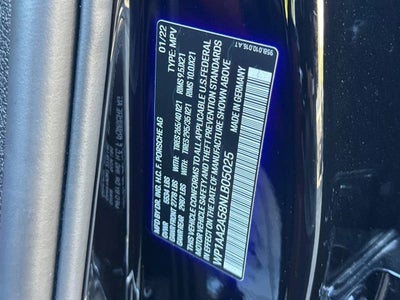 2022 Porsche Macan AWD