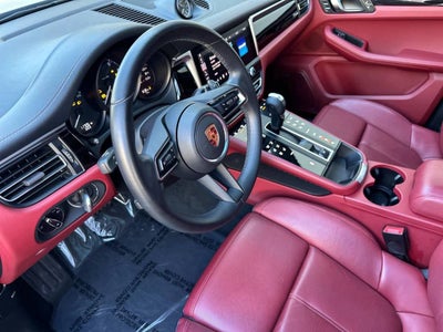 2022 Porsche Macan AWD
