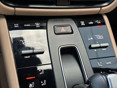 2025 Porsche Macan AWD