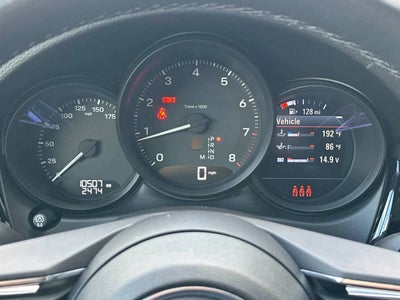 2025 Porsche Macan AWD