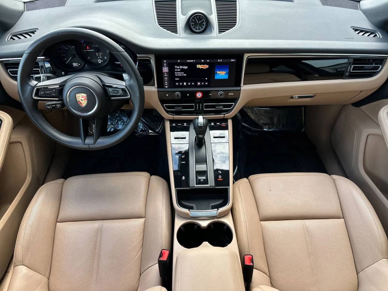 2025 Porsche Macan AWD