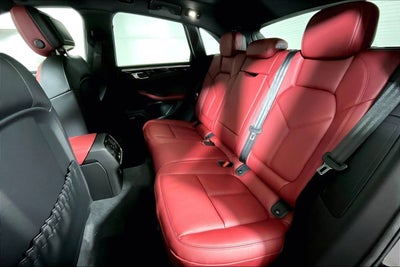 2025 Porsche Macan AWD