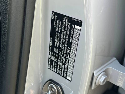 2025 Porsche Macan Base