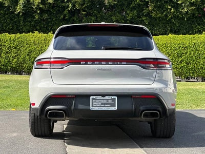 2025 Porsche Macan Base