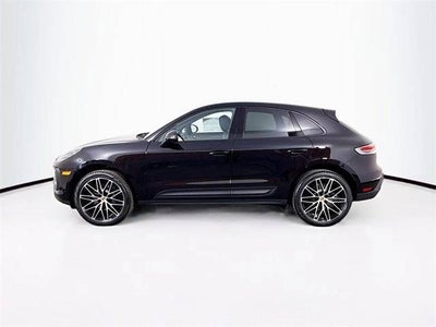 2025 Porsche Macan Base