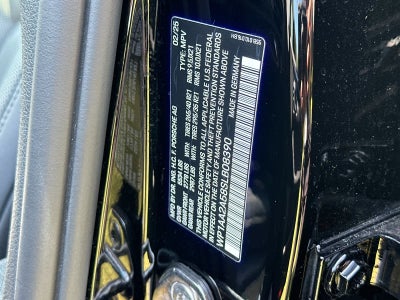 2025 Porsche Macan Base