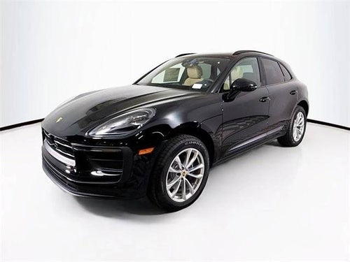 2025 Porsche Macan Base
