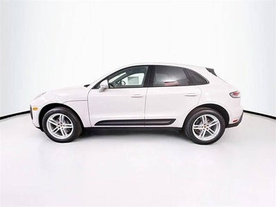 2025 Porsche Macan Base