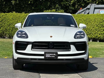 2025 Porsche Macan Base