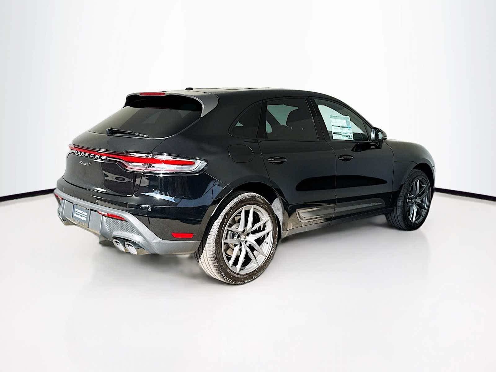 2025 Porsche Macan Macan T