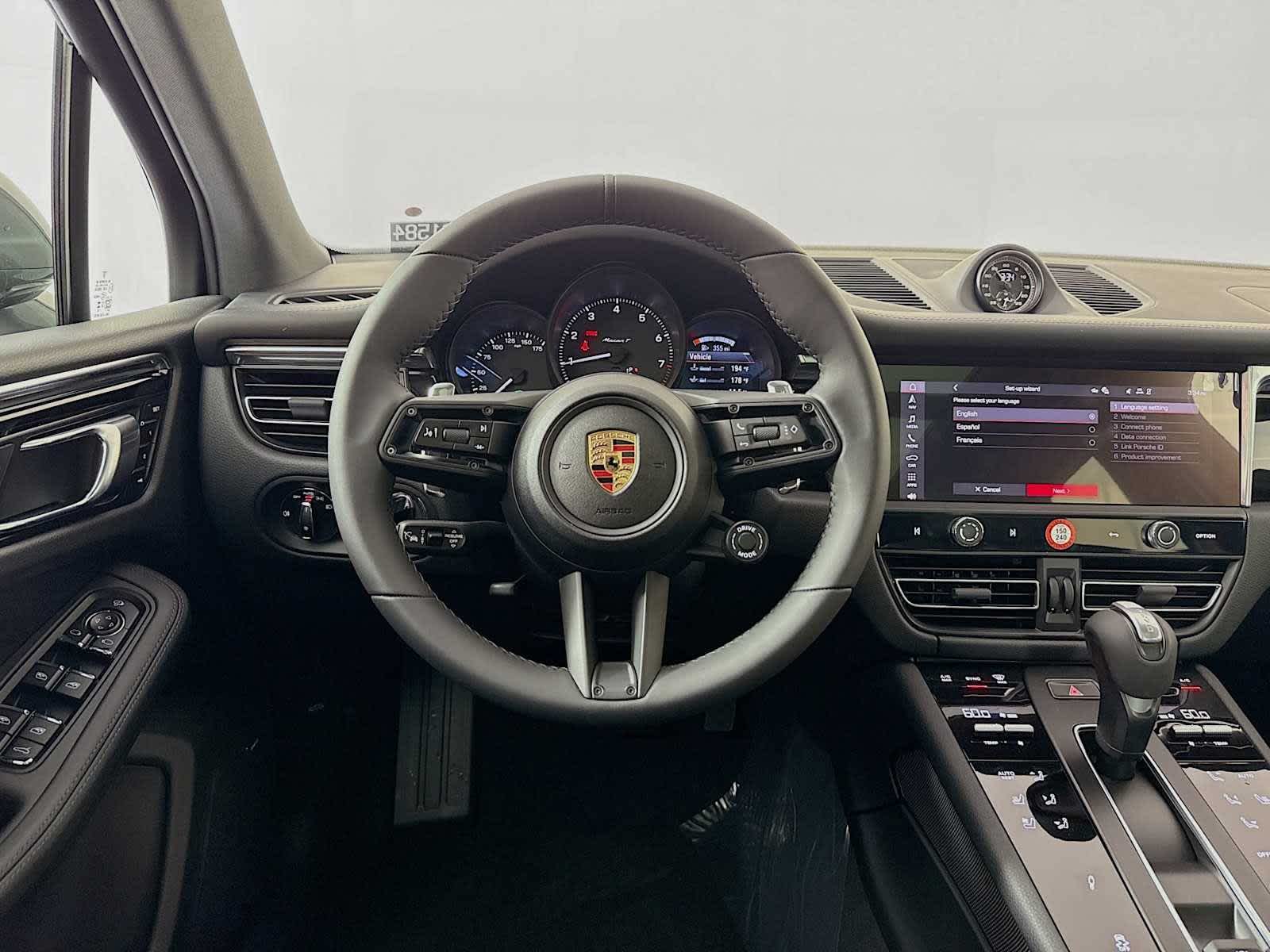 2025 Porsche Macan Macan T