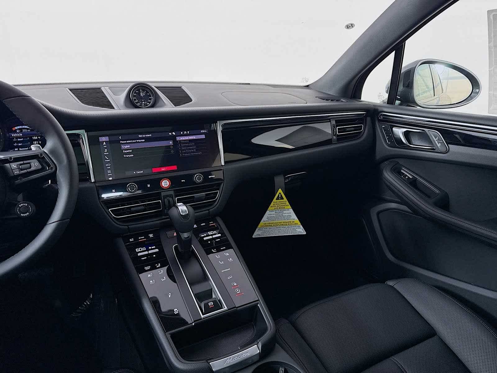 2025 Porsche Macan Macan T