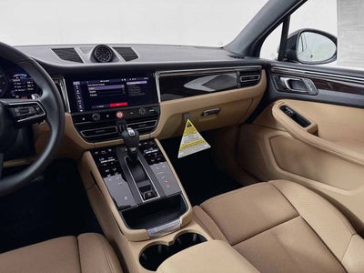 2026 Porsche Macan Macan