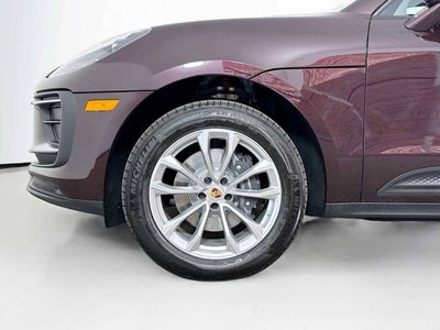 2026 Porsche Macan Macan