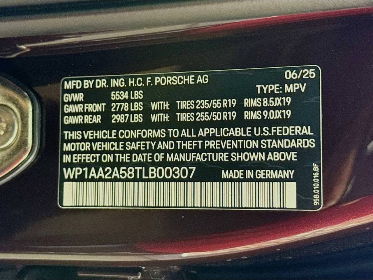 2026 Porsche Macan Macan