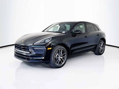 2026 Porsche Macan AWD