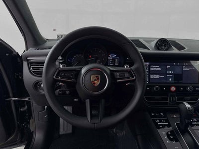 2026 Porsche Macan AWD