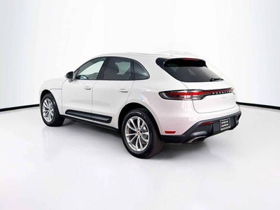 2026 Porsche Macan Base