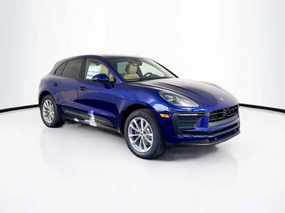 2026 Porsche Macan AWD