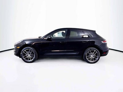 2026 Porsche Macan AWD
