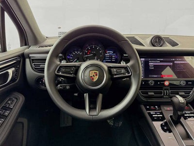 2026 Porsche Macan AWD