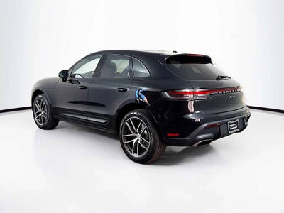 2026 Porsche Macan AWD