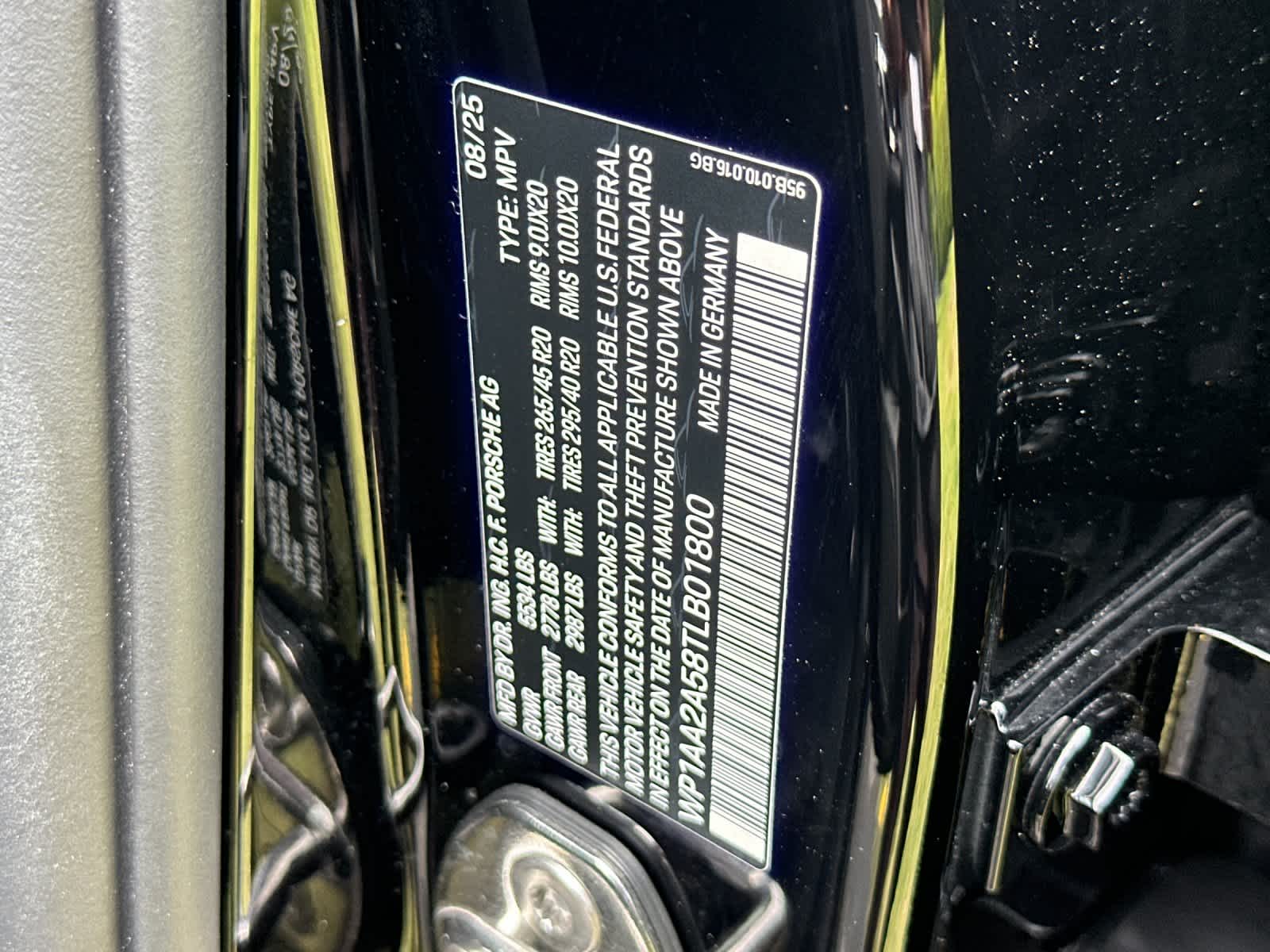 2026 Porsche Macan Macan