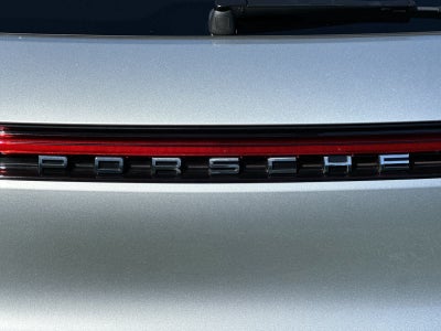 2026 Porsche Macan Macan