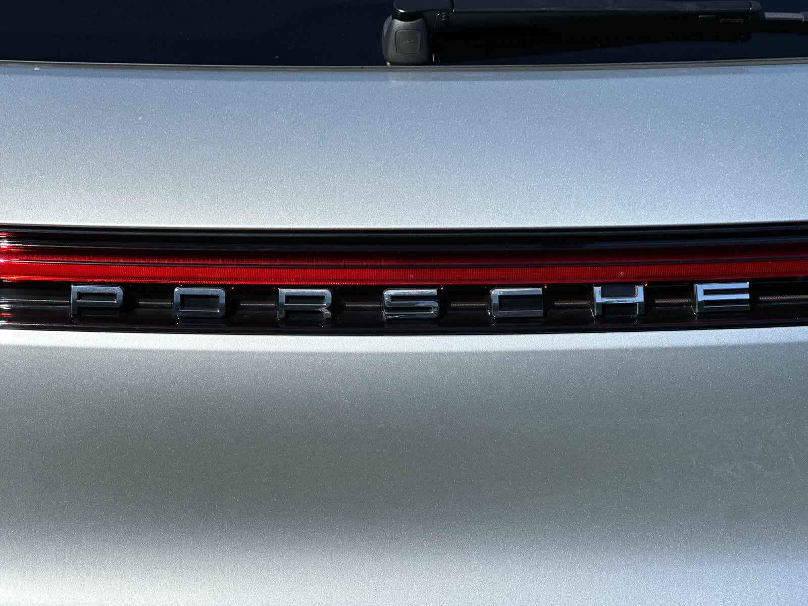 2026 Porsche Macan Macan