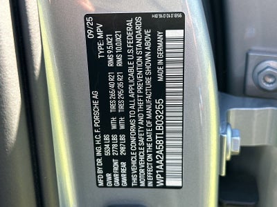 2026 Porsche Macan Macan