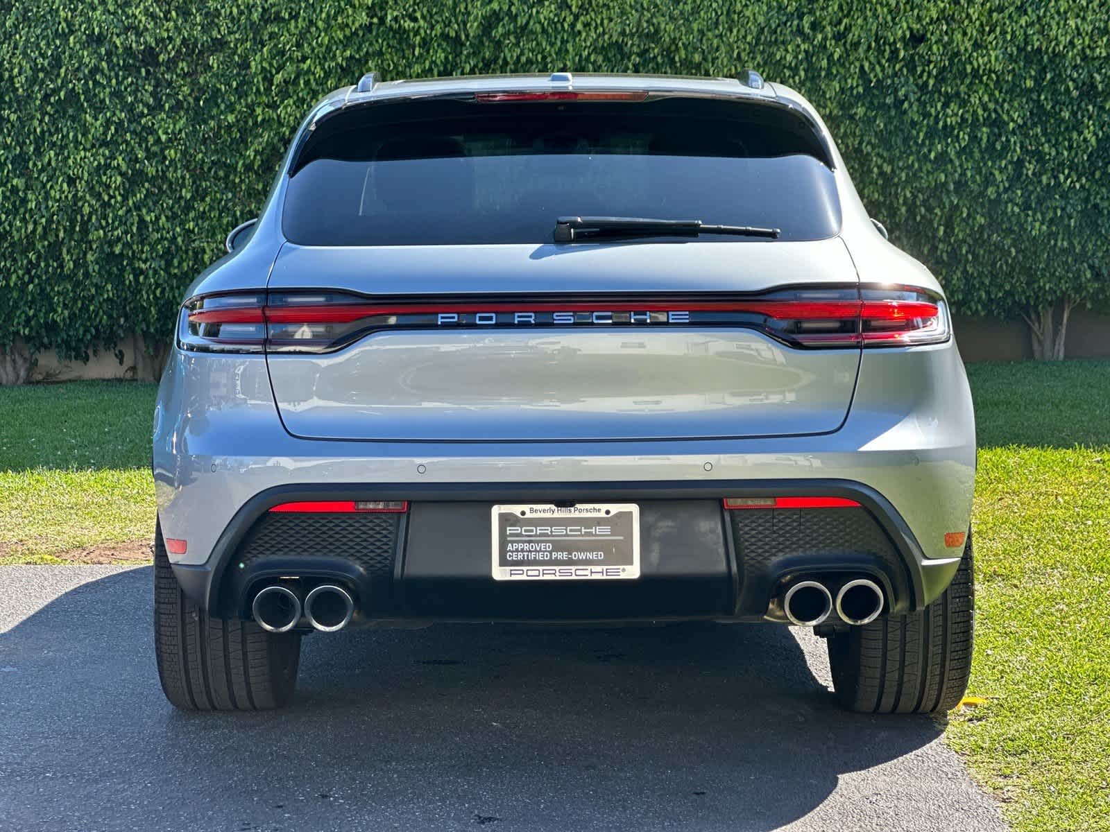 2026 Porsche Macan Macan