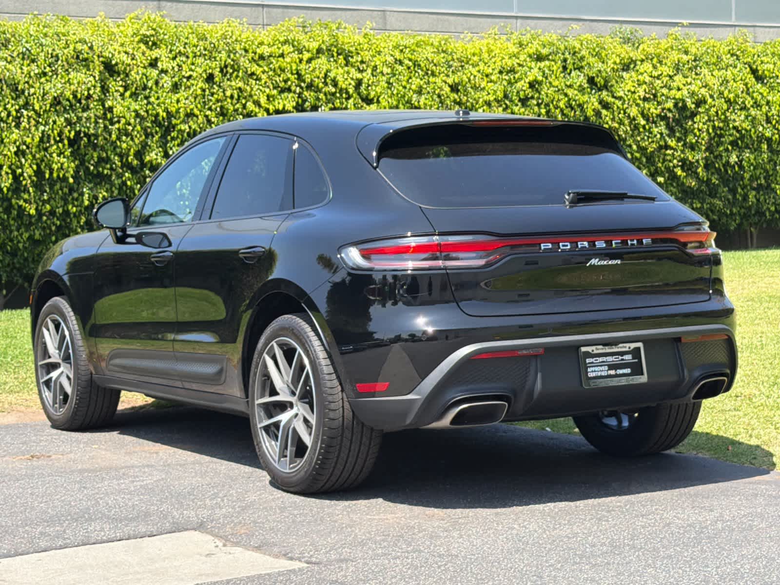 2026 Porsche Macan Macan