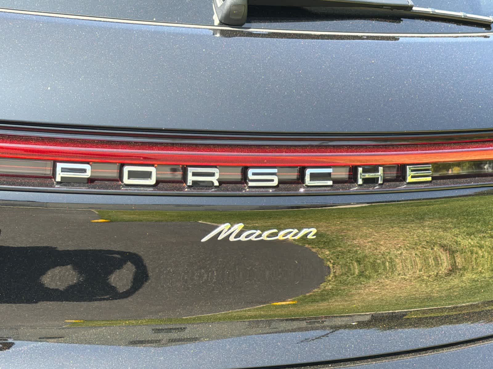 2026 Porsche Macan Macan
