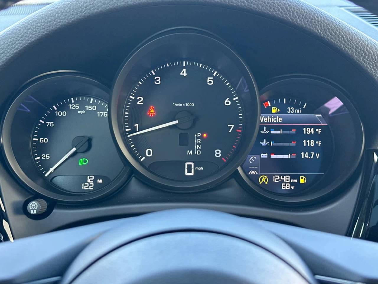 2026 Porsche Macan AWD