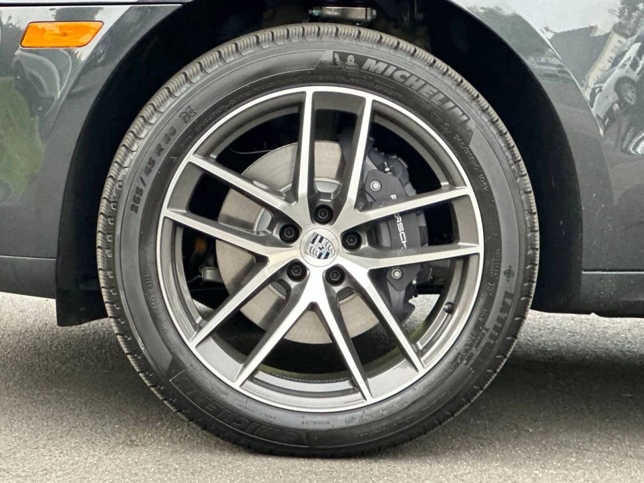 2026 Porsche Macan Base