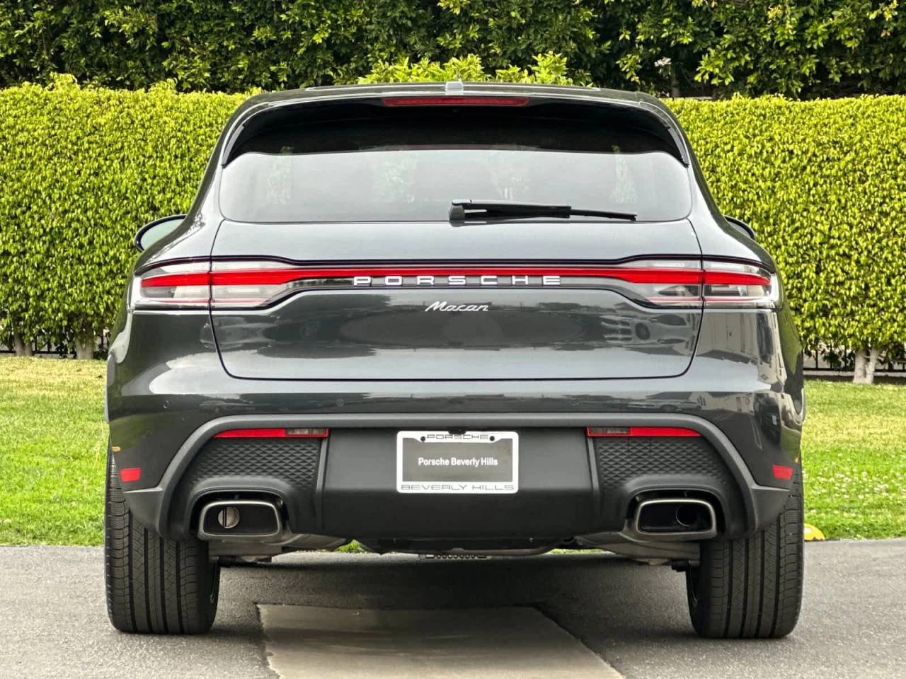 2026 Porsche Macan Base