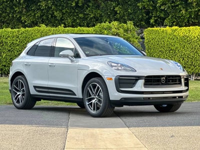 2026 Porsche Macan Macan