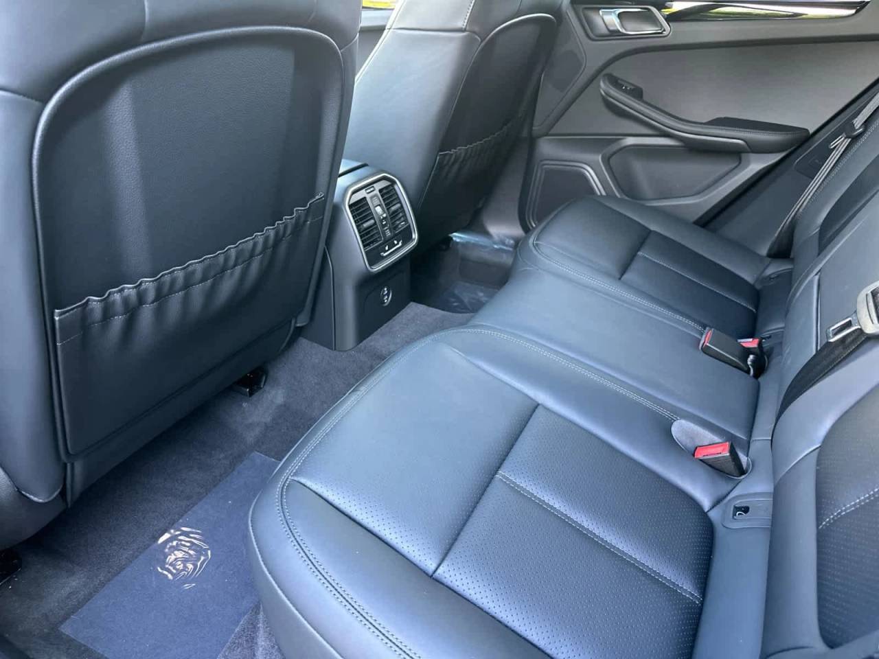 2026 Porsche Macan T