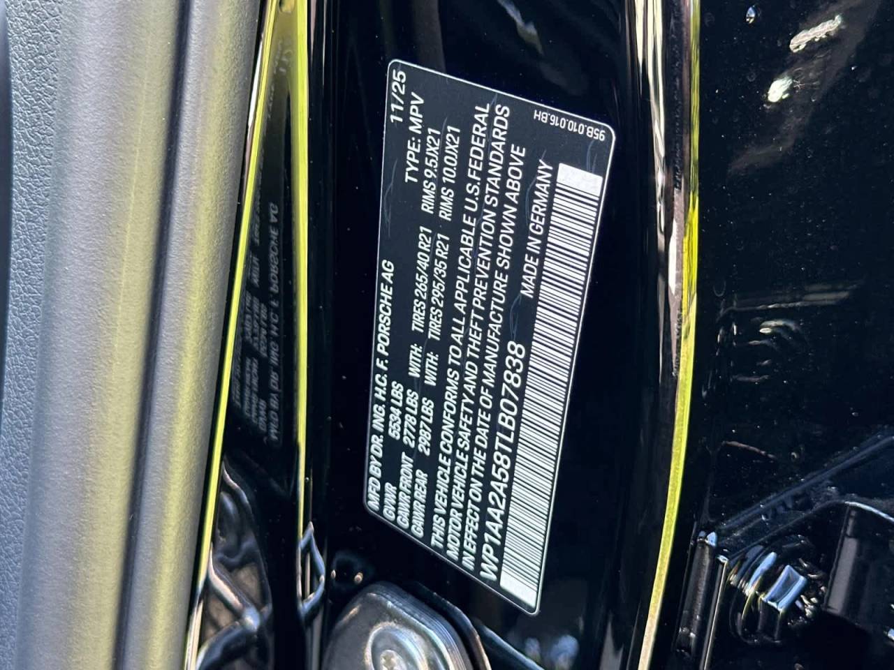 2026 Porsche Macan T