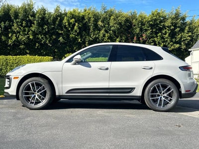 2026 Porsche Macan Base
