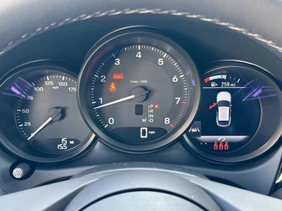 2026 Porsche Macan Base